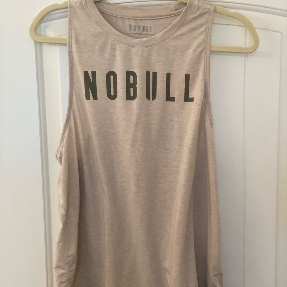 Womens high-neck Nobull tank